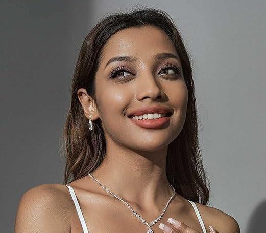 Catalina R.